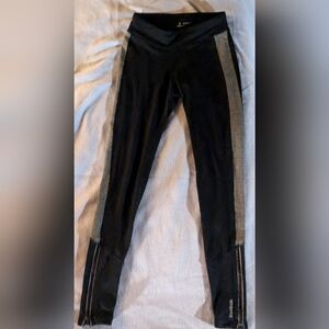Reebok Speedwick Leggings with zippers